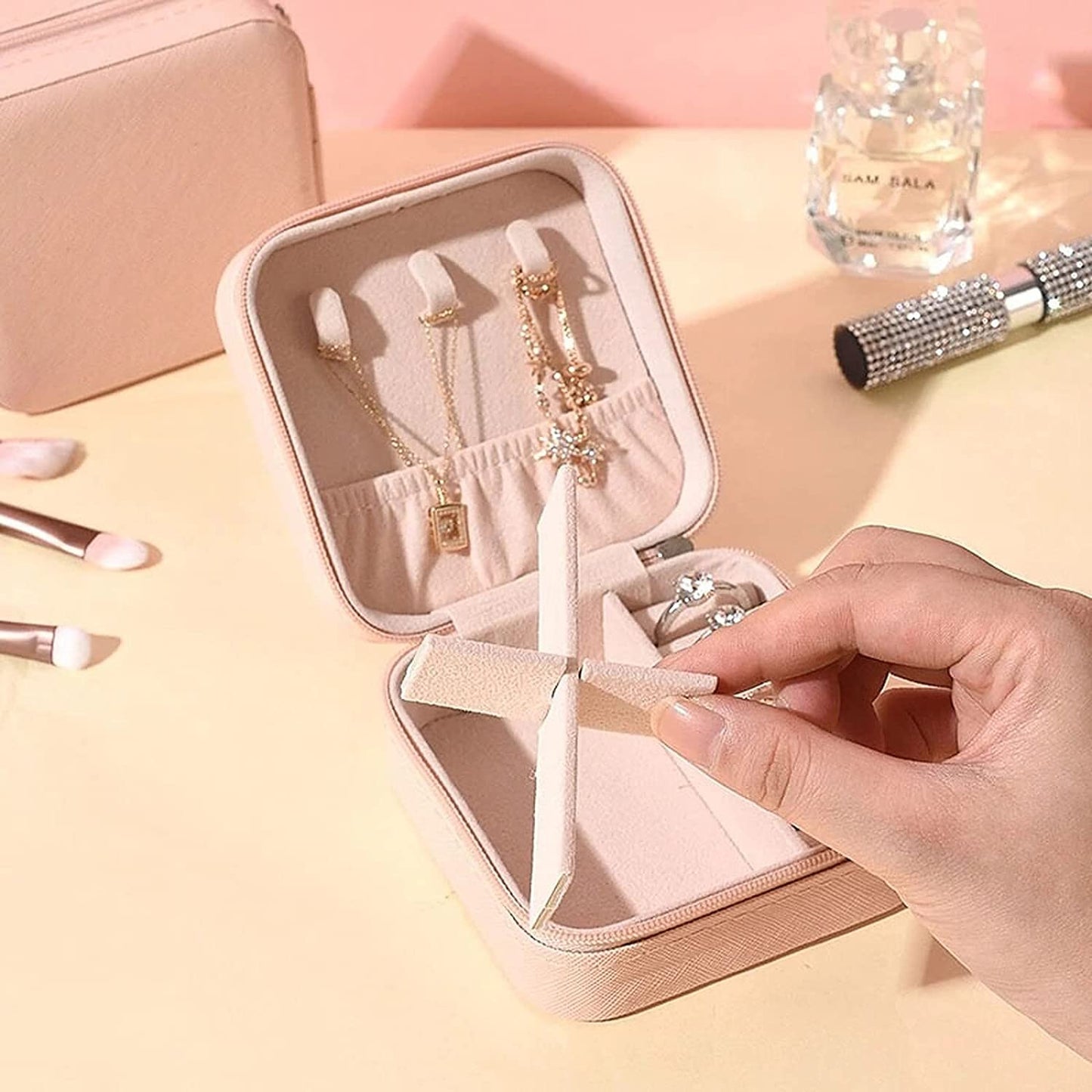 Mini Jewelry Organizer Box – Portable PU Leather Travel Case